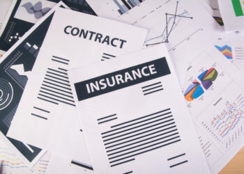 Прибыль страховых компаний выросла на 30%. Кто заработал больше всех, а кто получил миллионные убытки?