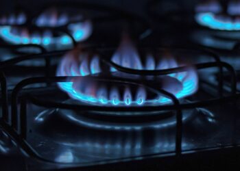 Почти полмиллиарда леев задолжали потребители за поставки газа компании Moldovagaz. Кто больше всех?