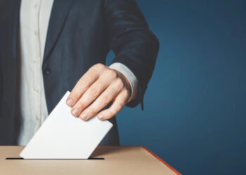 Тебе 18 и хочешь участвовать в выборах? Что тебе следует знать