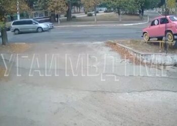 14-летняя девочка была доставлена в больницу после того, как ее сбил автомобиль. Дорожно-транспортное происшествие произошло в понедельник днем в Бендерах.