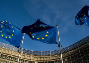 Позитивный отчёт Европейской Комиссии в вопросе начала переговоров о вступлении.