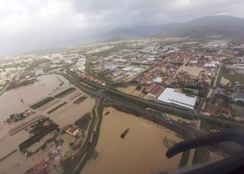 Шторм “Кьяран” обрушился на Европу: число жертв растет