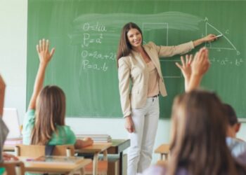 Минобразование прокомментировало возможные протесты профсоюза учителей