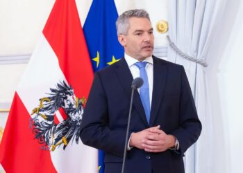 Австрия против начала переговоров о вступлении в ЕС с Молдовой?