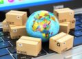 Минфин отказался от лимита до 45 евро на беспошлинные посылки от физлиц