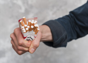 В Молдове с 1 апреля запретят продавать сигареты по цене ниже 38,5 леев за пачку