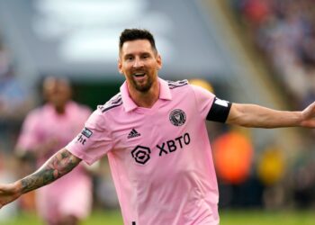 ФИФА признала Лионеля Месси лучшим футболистом года