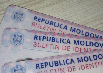 Граждане Молдовы смогут путешествовать в ЕС с удостоверением личности
