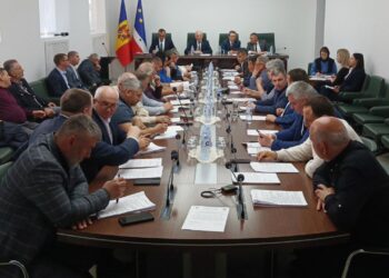 В НСГ проголосовали за придание русскому языку статуса межнационального 