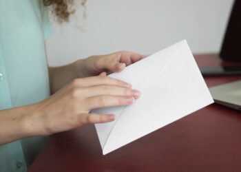 Парламент одобрил голосование по почте