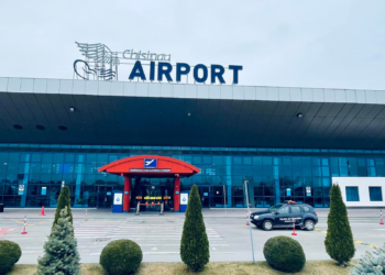 В аэропорту Кишинева проходят обыски 01 апреля 2024, час 09:12