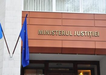 Минюст требует приостановить деятельность партии “Шанс” на шесть месяцев