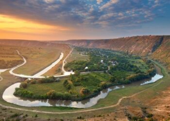 Отпуск за счёт компании: В Молдове вводят талоны на отдых по стране