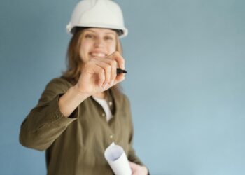 Молодые специалисты при первом трудоустройстве будут получать по 3000 леев в месяц