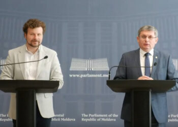 По 1000 леев на каждого ученика с 1 по 9 класс. Родителям школьников выделят помощь на подготовку к школе