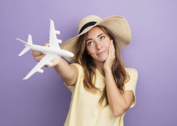 Wizz Air предупреждает: авиабилеты могут подорожать из-за новых правил в ЕС